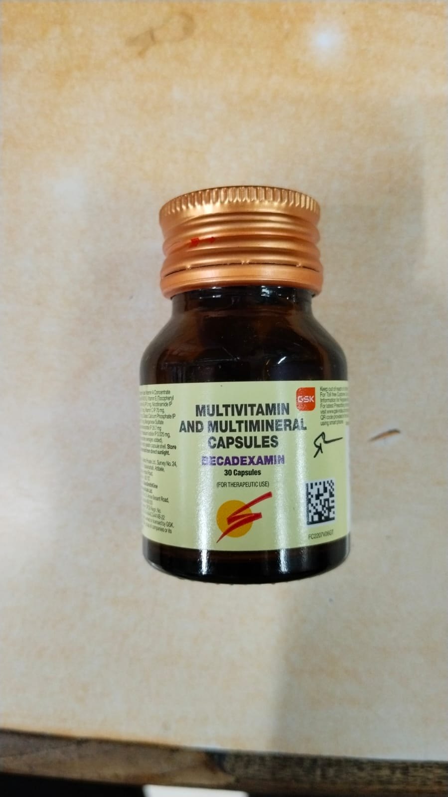 Becadexamin Multivitamin & Multimineral Capsule